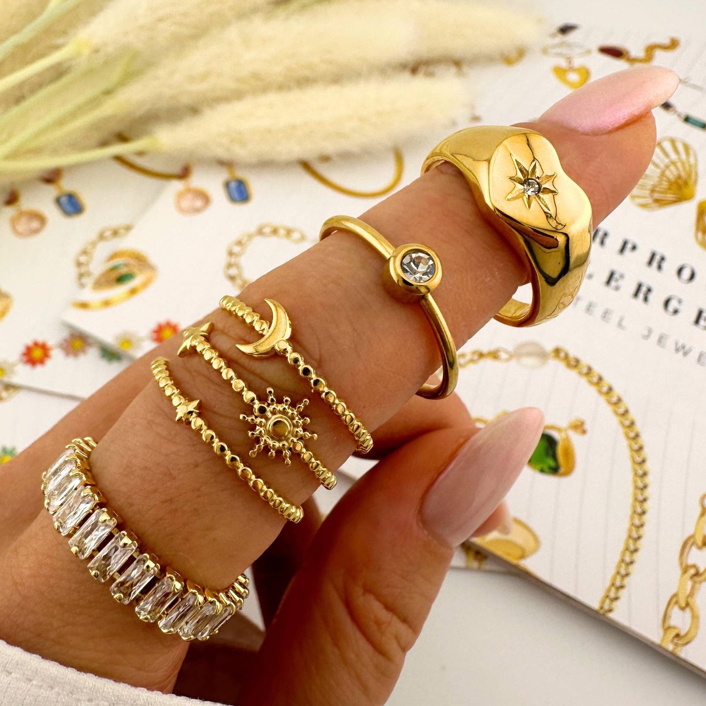 Reina Ring | 18K Gold Plated Steel