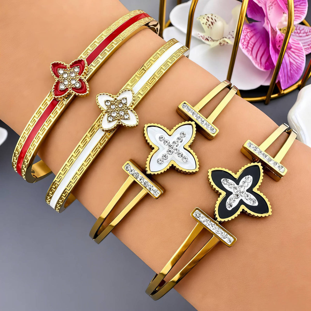 Bloom Bangle Kristal | 18K Gold Plated Stainless Steel & Zirkonia
